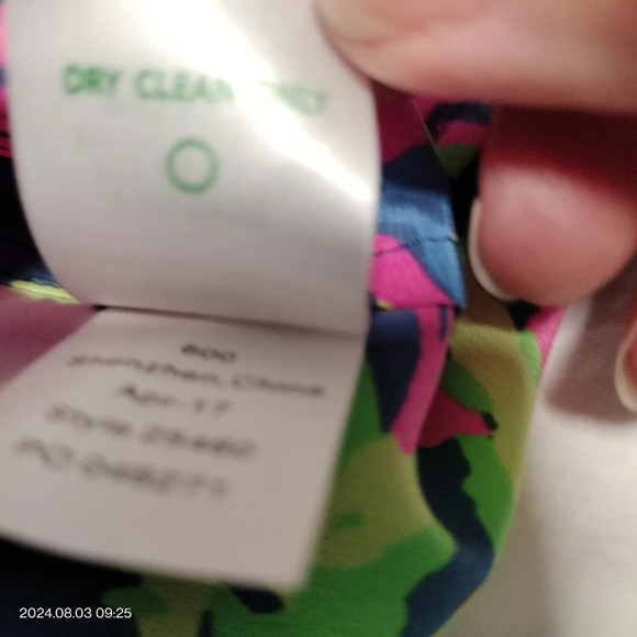 Lilly Pulitzer Nevie off the shoulder Silk top Blouse Boho Lightweight Size XXS - Picture 7 of 9